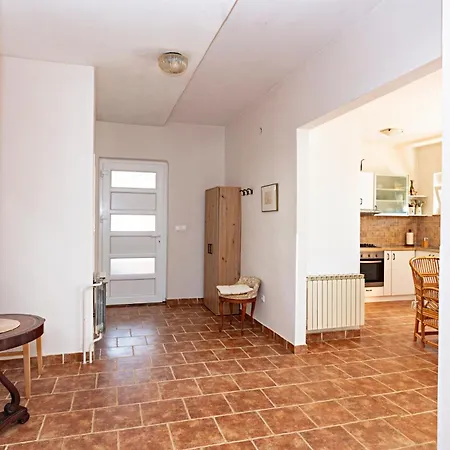 Apartment With A Parking Space Pirovac, Sibenik - 13201